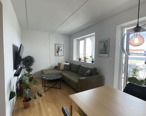 Perfekt par lejlighed tæt på Uni