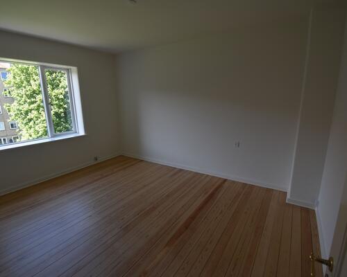 Delevenlig 2er med altan