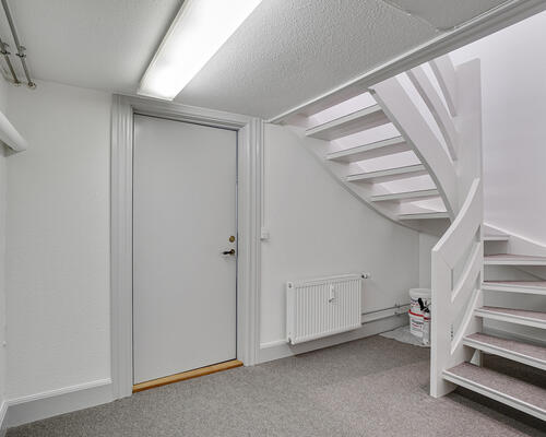 3 værelses lejlighed på hele 165 m² beliggende tæt på fjorden.