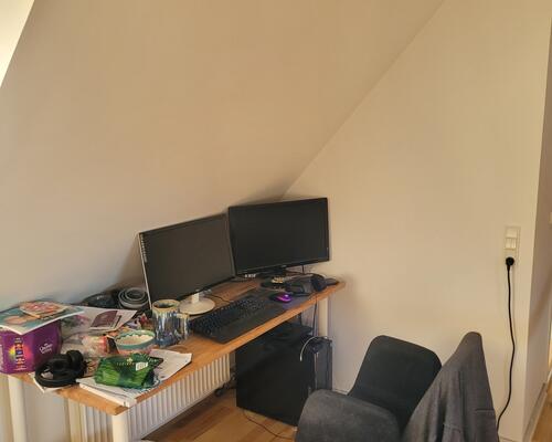 Unik lejlighed på øverste etage - Trøjborgs bedste beliggenhed