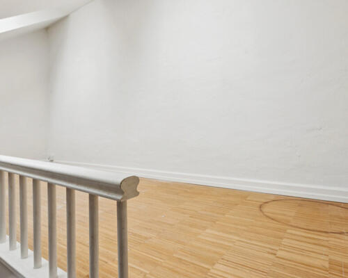 Fully Renovated House with Loft Rooms – Kollundvej, 2770 Kastrup