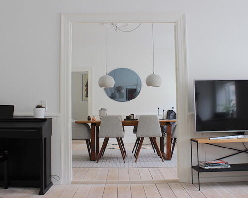 Smuk renoveret, og møbleret, lejlighed i hjertet af København(10 måneder)