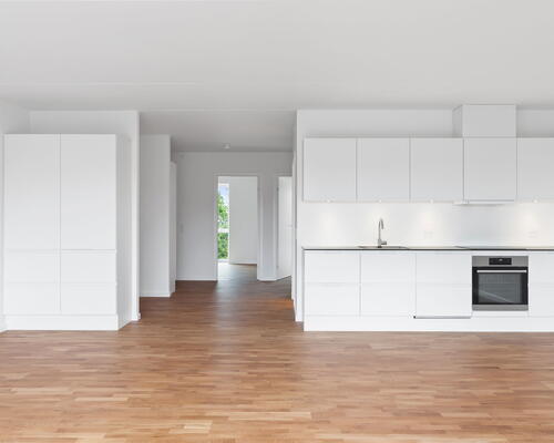 Lækker 2-værelses lejlighed med stor altan i et moderne byggeri