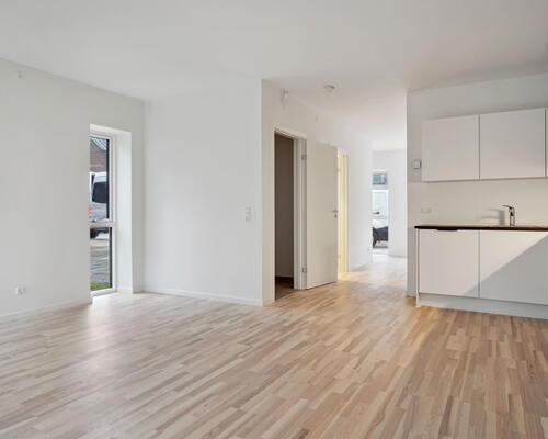 Egedal Stationsby - Spændende 5-værelses bolig i 2 plan med terrasse samt altan