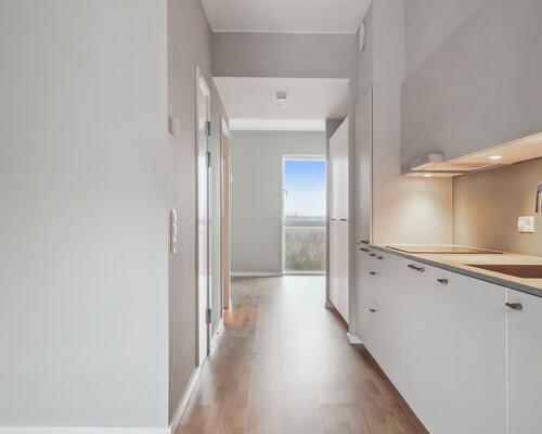 2 vær bolig i UN17 Lunden - et bofællesskab for dig over 40 år  - Mulighed for separat stue og spiseplads i 1. række til Fælled