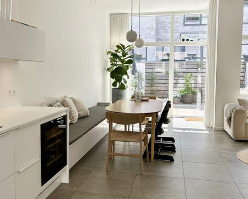 Møbleret rækkehus på Bryggen | København S.