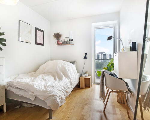 Flot og delevenlig 4-værelses lejlighed i Bryggerhaven