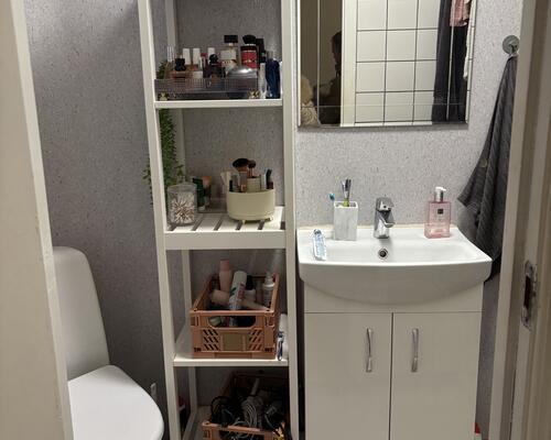 Nydelig nyere renoveret 3. værelses lejlighed