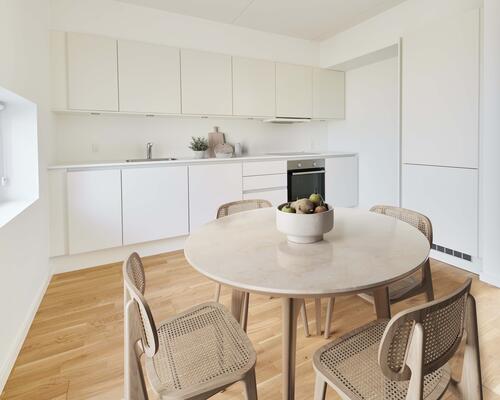 Skøn 3-værelses med altan og tæt på Aarhus