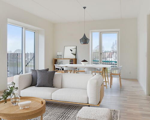 Kun 2 måneders depositum - Stor 3-værelses lejlighed med altan