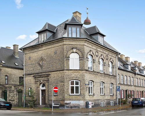8 værelses hus i København K
