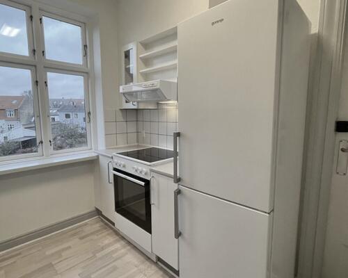 4 værelses – Guldbergsvej 18, 1. tv. – Odense C