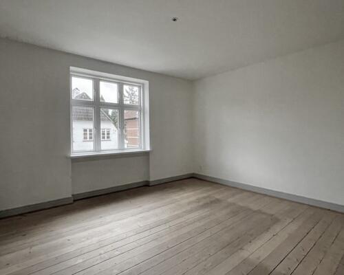 4 værelses – Guldbergsvej 18, 1. tv. – Odense C