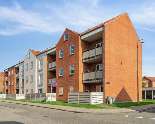 Moderne og indflytningsklar lejlighed