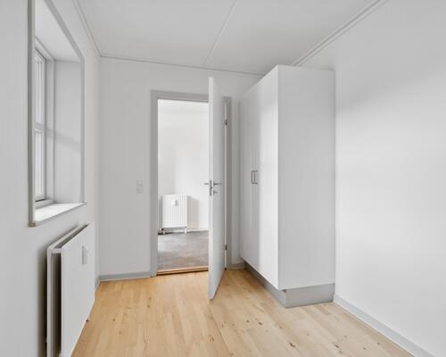 Vil du bo centralt i Vejle i en moderne lejlighed?