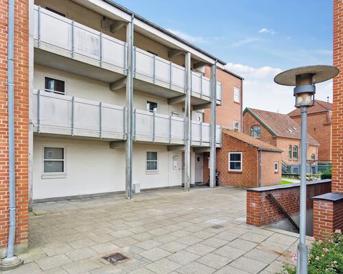 Vil du bo centralt i Vejle i en moderne lejlighed?