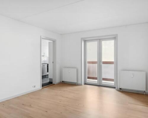 Vil du bo centralt i Vejle i en nyrenoveret lejlighed?