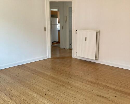 Reuglær 2. værelses lejlighed