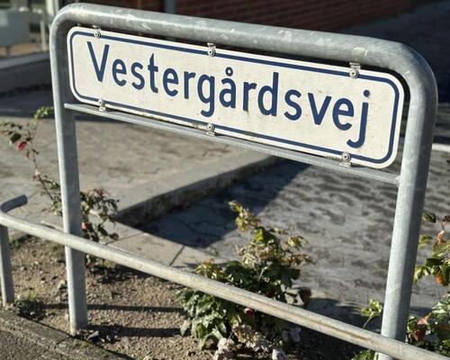 2-værelses lejlighed udlejes i Viby.