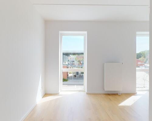 Charmerende og rummelig 3-etagers lejlighed i Valby