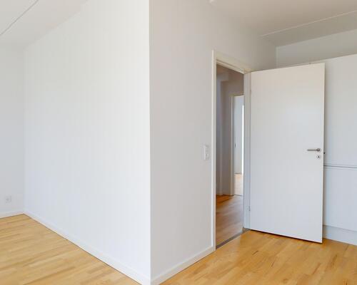 Charmerende og rummelig 3-etagers lejlighed i Valby