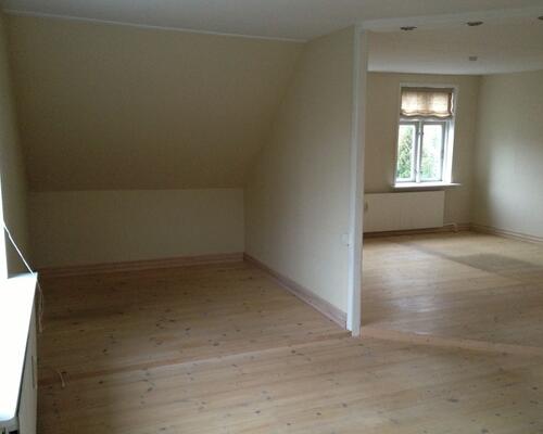 Flot og velholdt lejlighed i hyggelige omgivelser