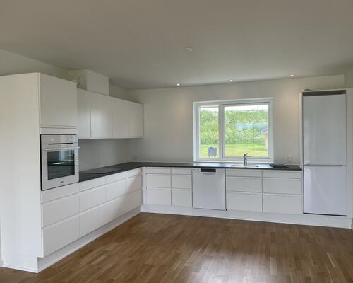 Rækkehus med egen have og parkering