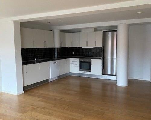 Dejlig lejlighed med egen terrasse