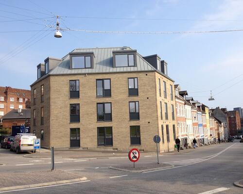 Flot 2-værelses lejlighed i Aarhus midtby