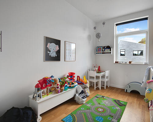 Familievenligt 4-værelses rækkehus i Brabrand