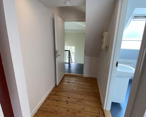 Hyggelig taglejlighed med hems