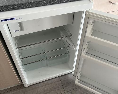 Skøn 1 værelses lejlighed med stor terrasse