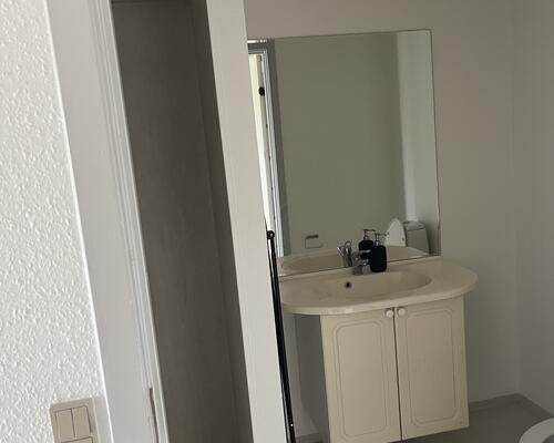 Skøn 1 værelses lejlighed med stor terrasse