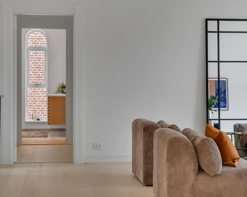 TOP LUKSUS NYRENOVERET 5-VÆRELSES LEJLIGHED