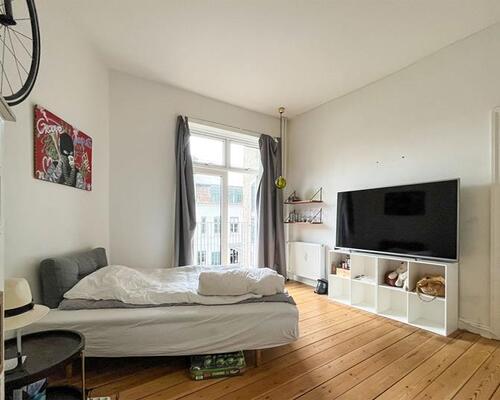 Stor delevenlig lejlighed i M.P.Bruuns gade midt på Frederiksbjerg