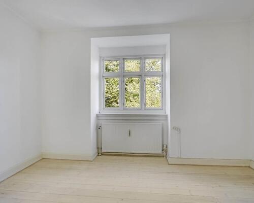 Hyggelig 3. sals lejlighed uden overbo og udsigt til åen