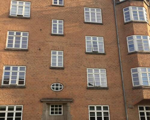 Flot herskabslejlighed i hjertet af Frederiksbjerg