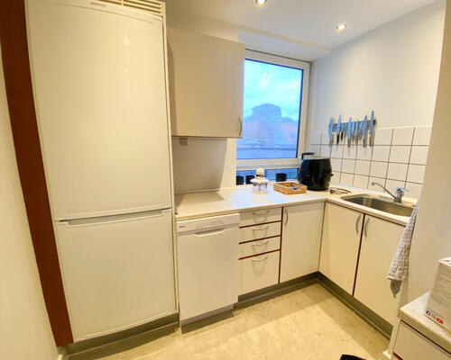 Dejlig 4-værelses lejlighed med to stuer en-suite