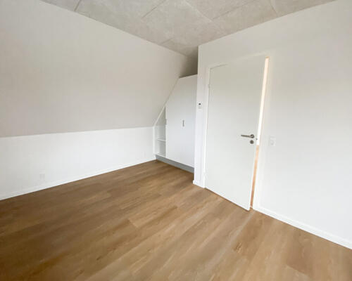 Totalrenoveret 4-værelses lejlighed i Vejgaard