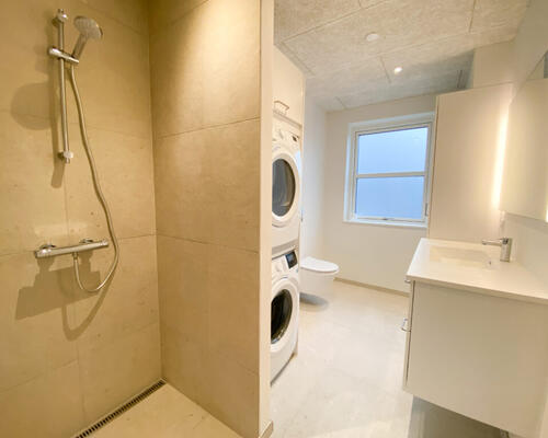 Totalrenoveret 4-værelses lejlighed i Vejgaard