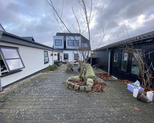 Totalrenoveret 4-værelses lejlighed i Vejgaard