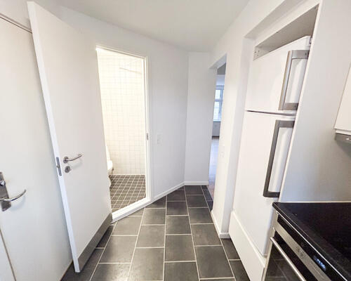 Dejlig 2-værelses lejlighed med altan til foråret