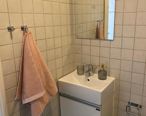 Dejlig 2-værelses  - får altan til foråret