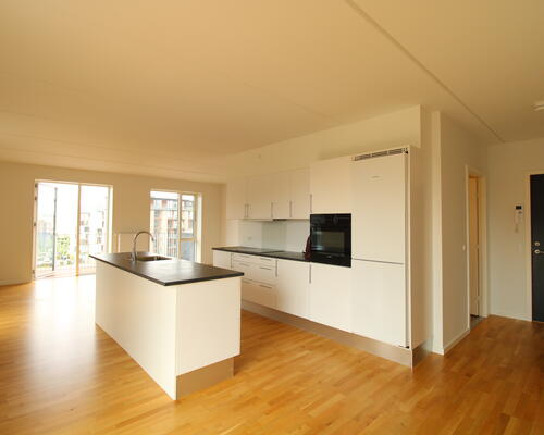 Delevenlig 5-Værelses lejlighed i Sydhavnen KBH SV