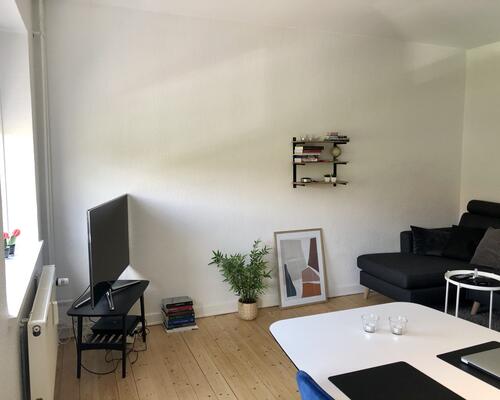 Lys og rummelig lejlighed i hjertet af Aalborg