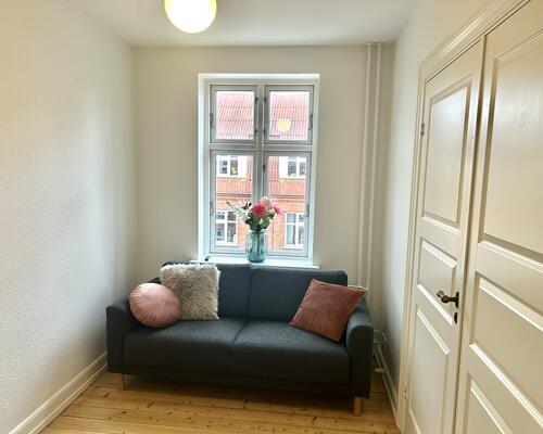 Charmerende 3-værelses lejlighed i Øgadekvarteret