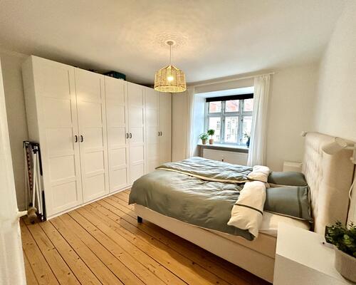 Lys 3-værelses lejlighed i rolige Aalborg omgivelser