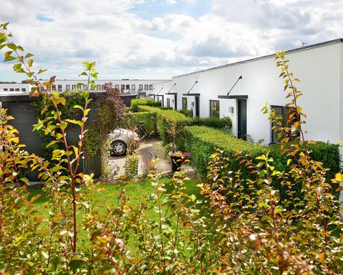 Eftertragtet 3-værelses rækkehus i Viby med egen have