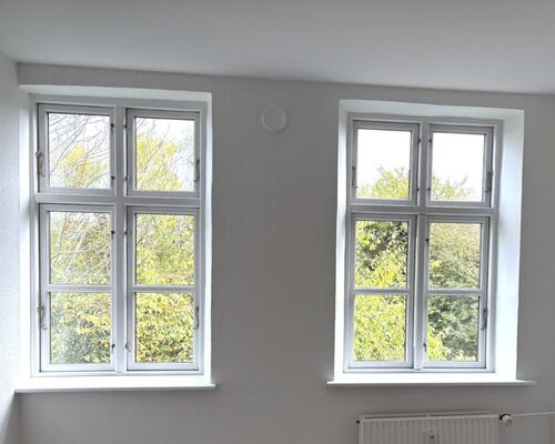 Lækker lys 3 værelses lejlighed på stille lukket vej centralt i Nyborg – 84 Kvm