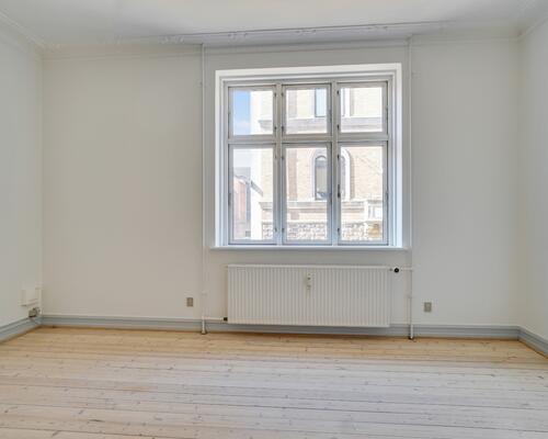 Bo moderne og charmerende